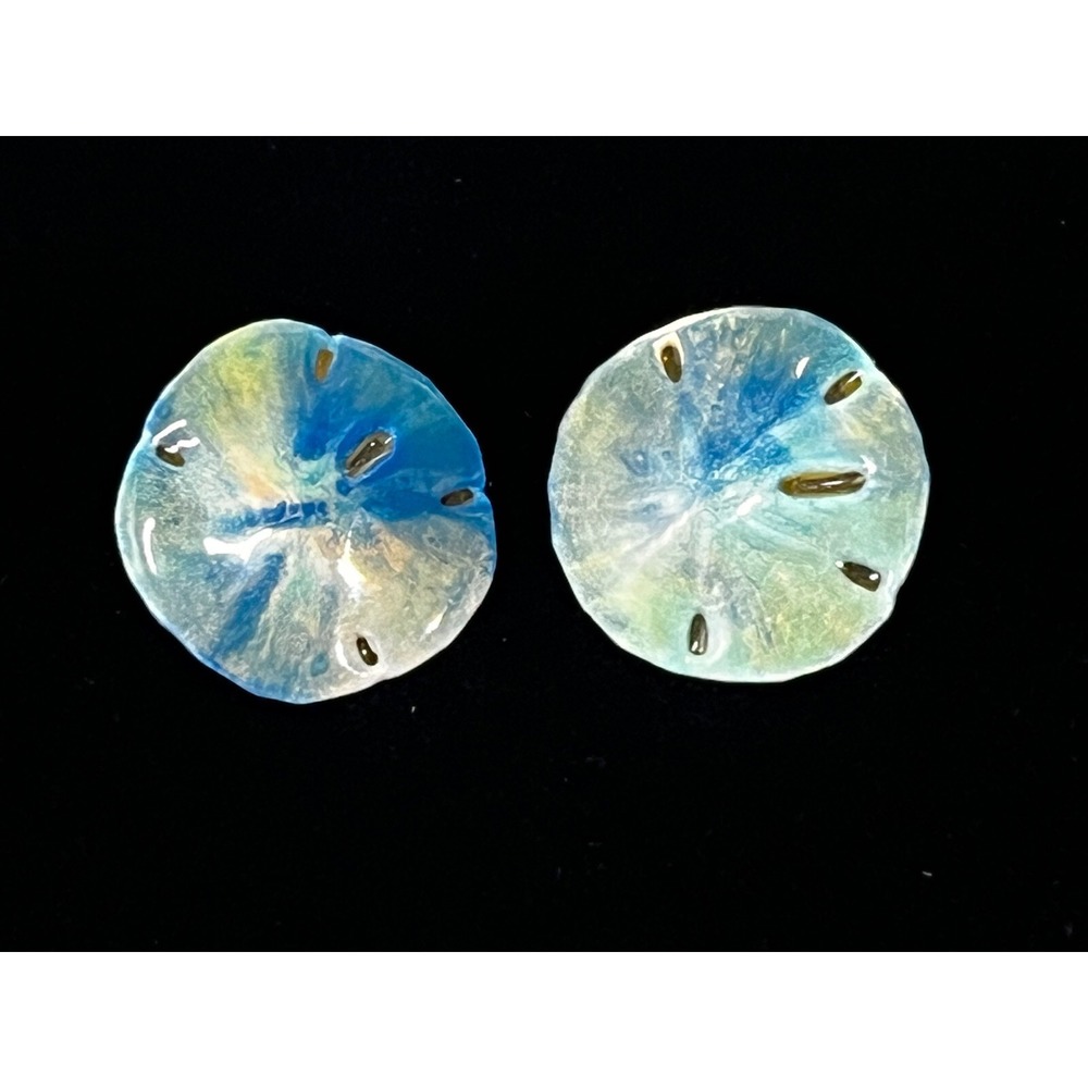 Handmade Enameled Ocean Blue Clip On Natural‎ Sand Dollar Beach Earrings Vintage